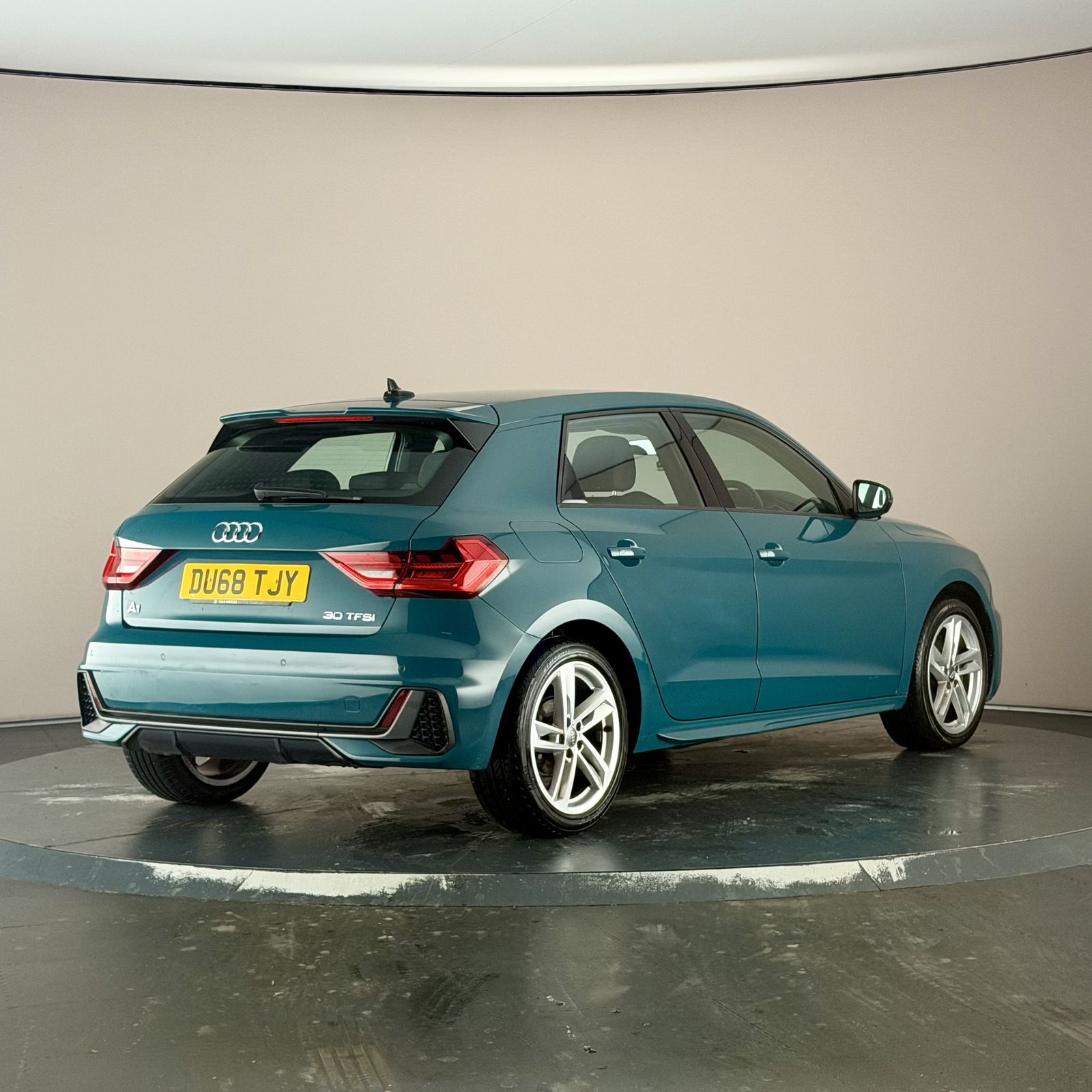 Audi A1 S Line 1.0 TFSI 30 Sportback S Tronic photo 11