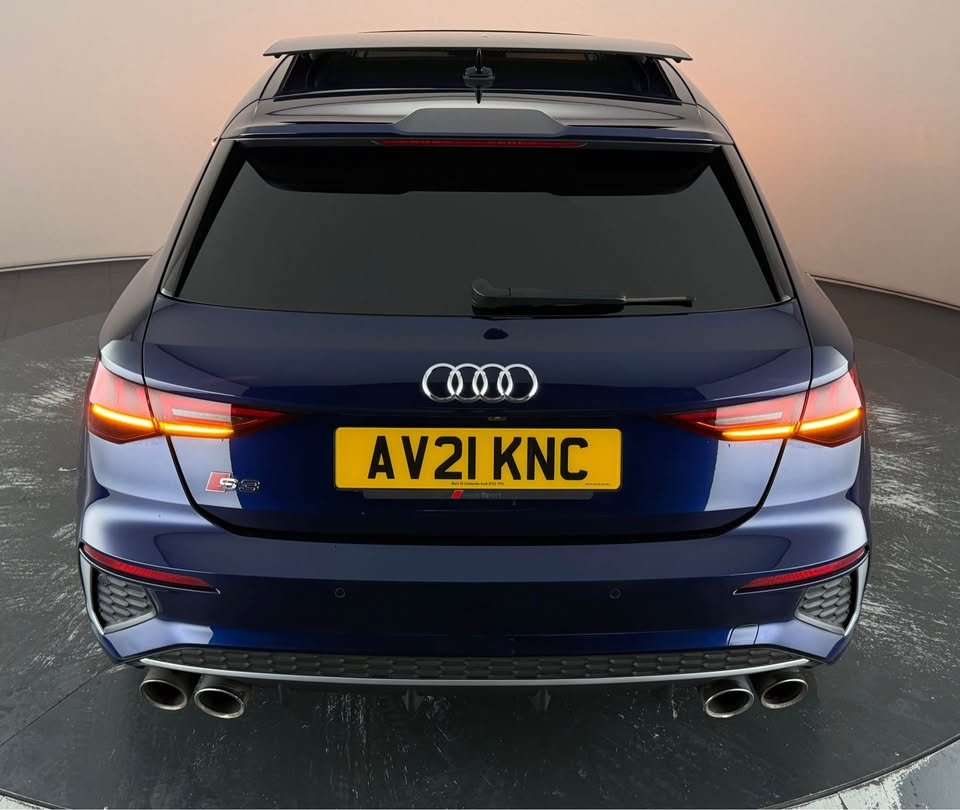 Audi S3 2.0 TFSI Sportback S Tronic Quattro photo 11
