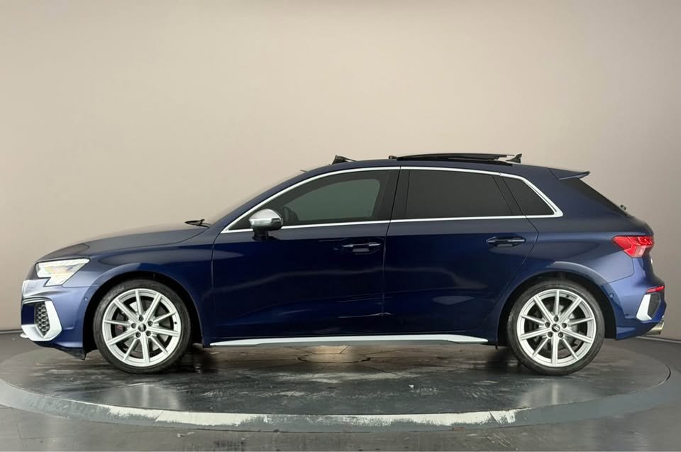 Audi S3 2.0 TFSI Sportback S Tronic Quattro photo 17