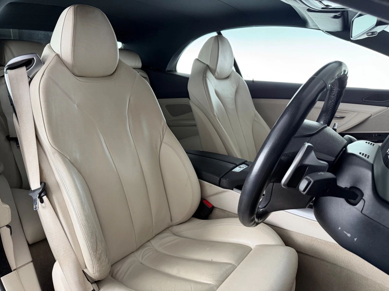 BMW 640i SE Convertible photo 4