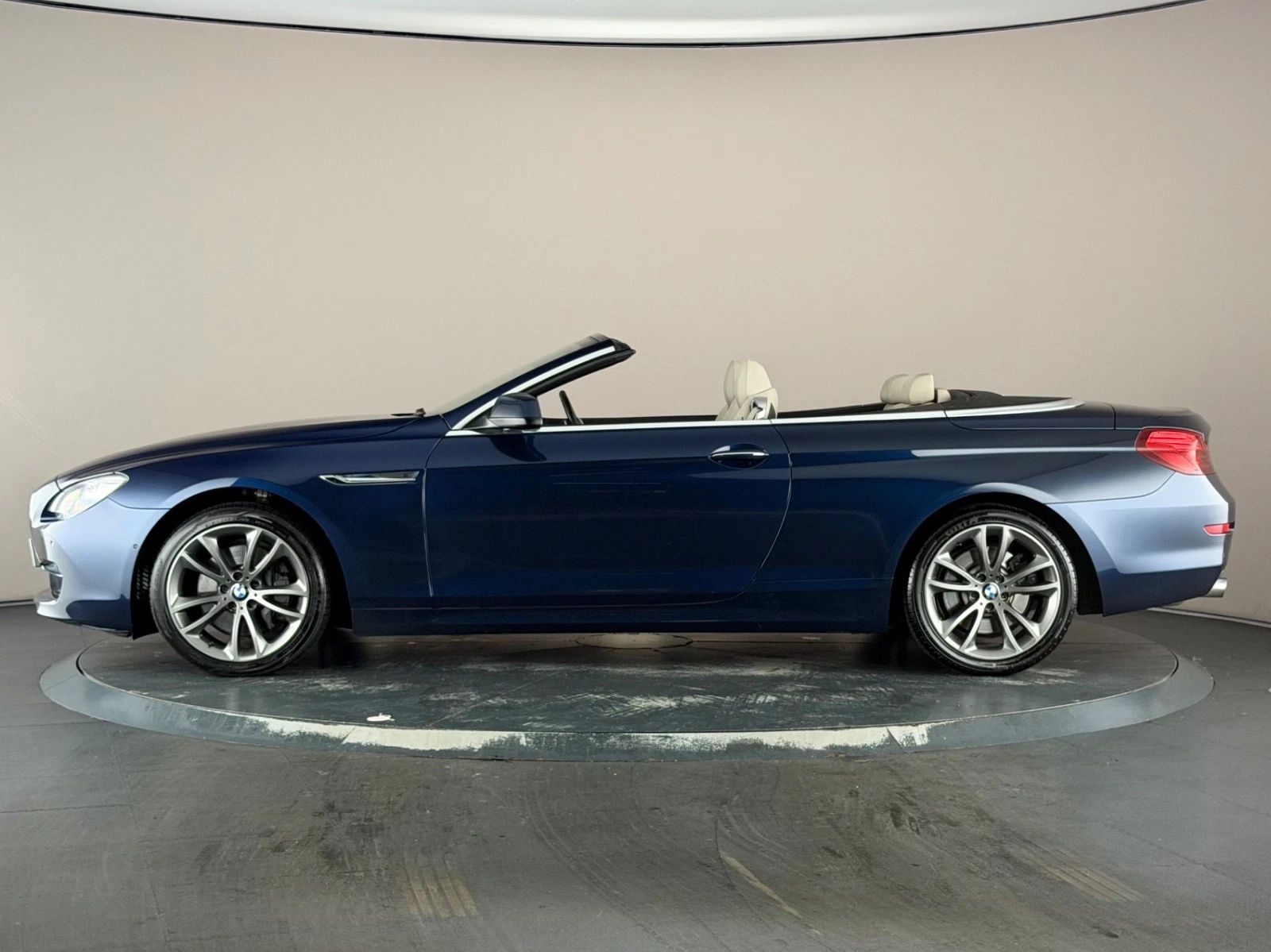 BMW 640i SE Convertible photo 18