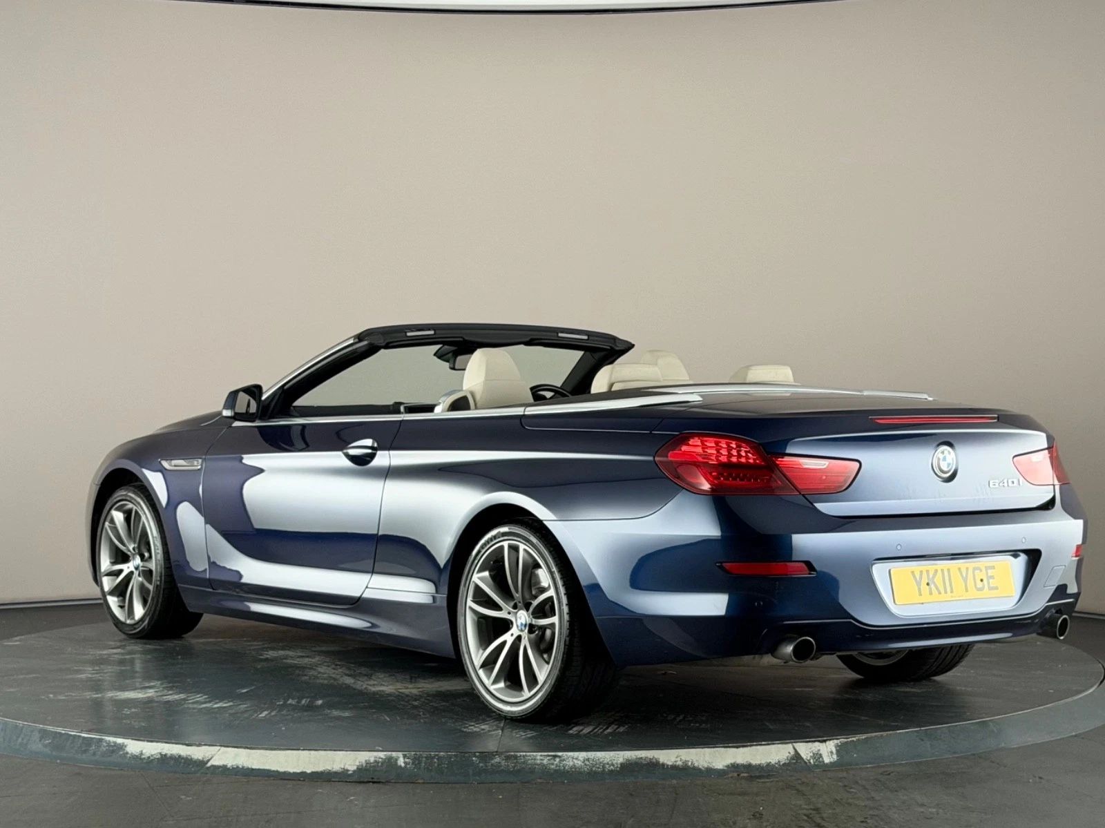 BMW 640i SE Convertible photo 19