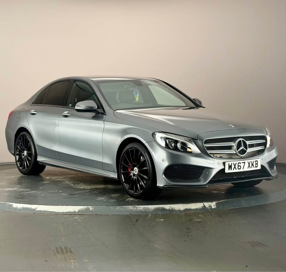 Mercedes C220d AMG Line 4MATIC