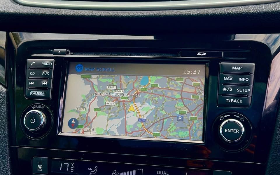 Nissan Qashqai N-Connecta photo 5