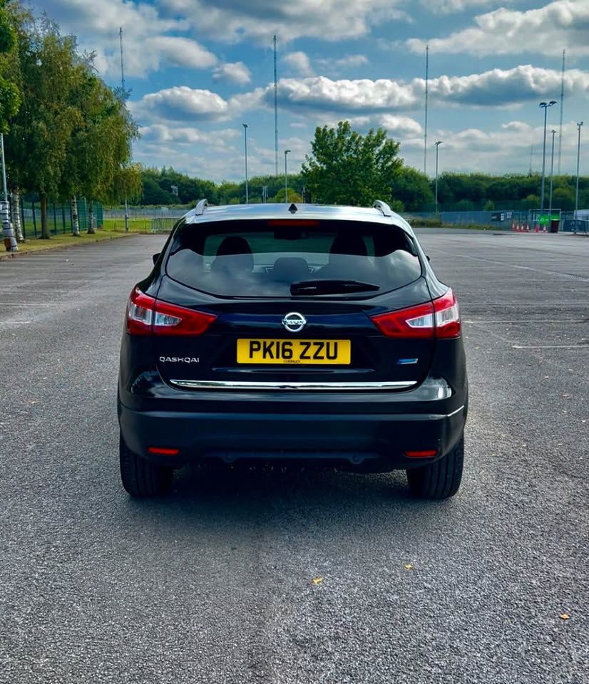 Nissan Qashqai N-Connecta photo 17