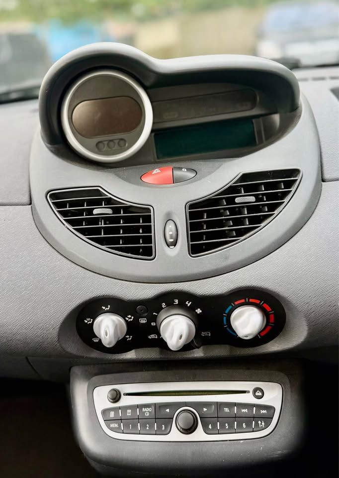 Renault Twingo Bizu photo 5