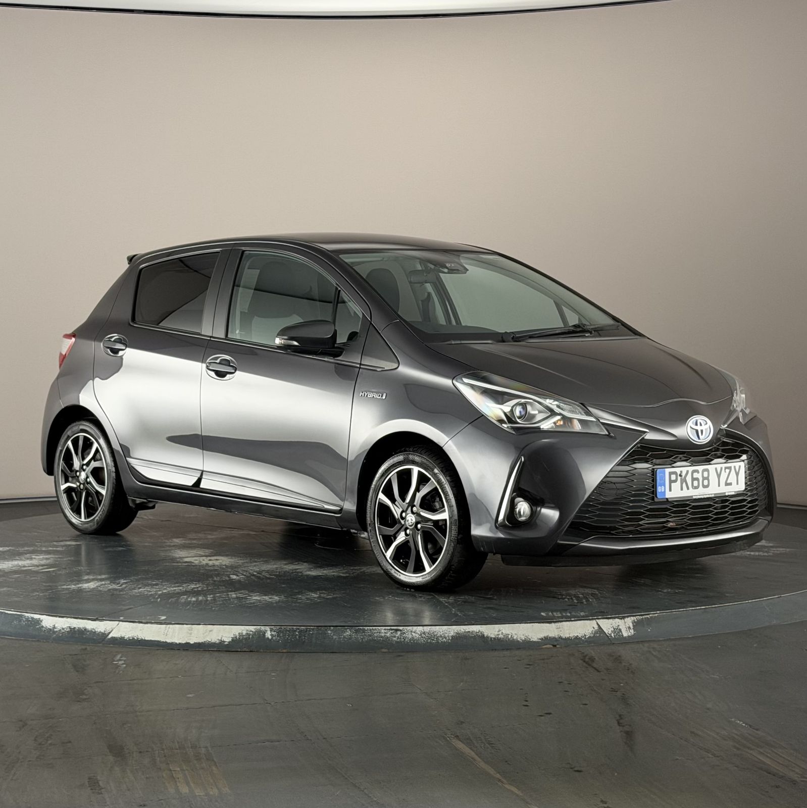 Toyota Yaris Hybrid Design