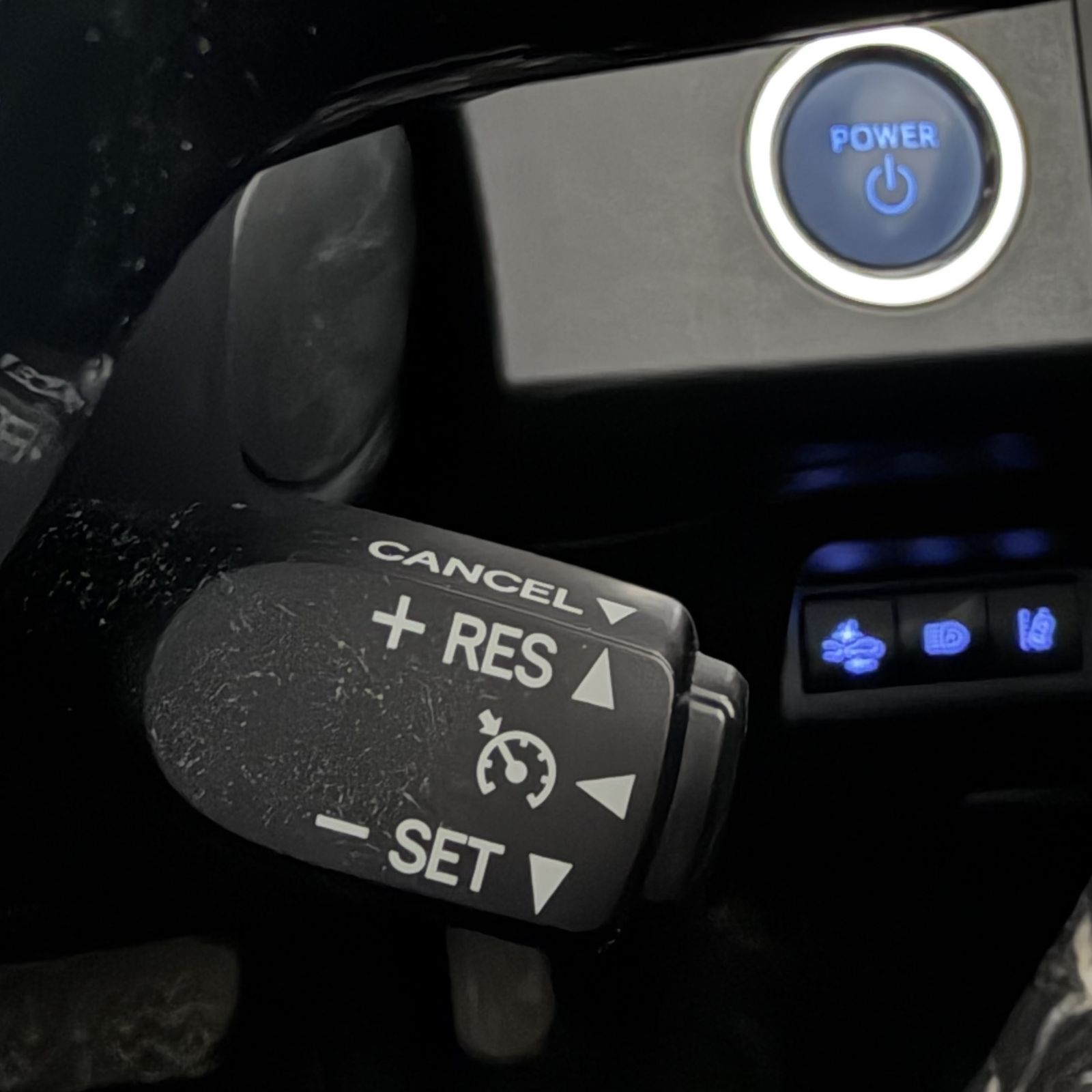 Toyota Yaris Hybrid Design photo 22